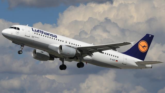 D-AIZF:Airbus A320-200:Lufthansa